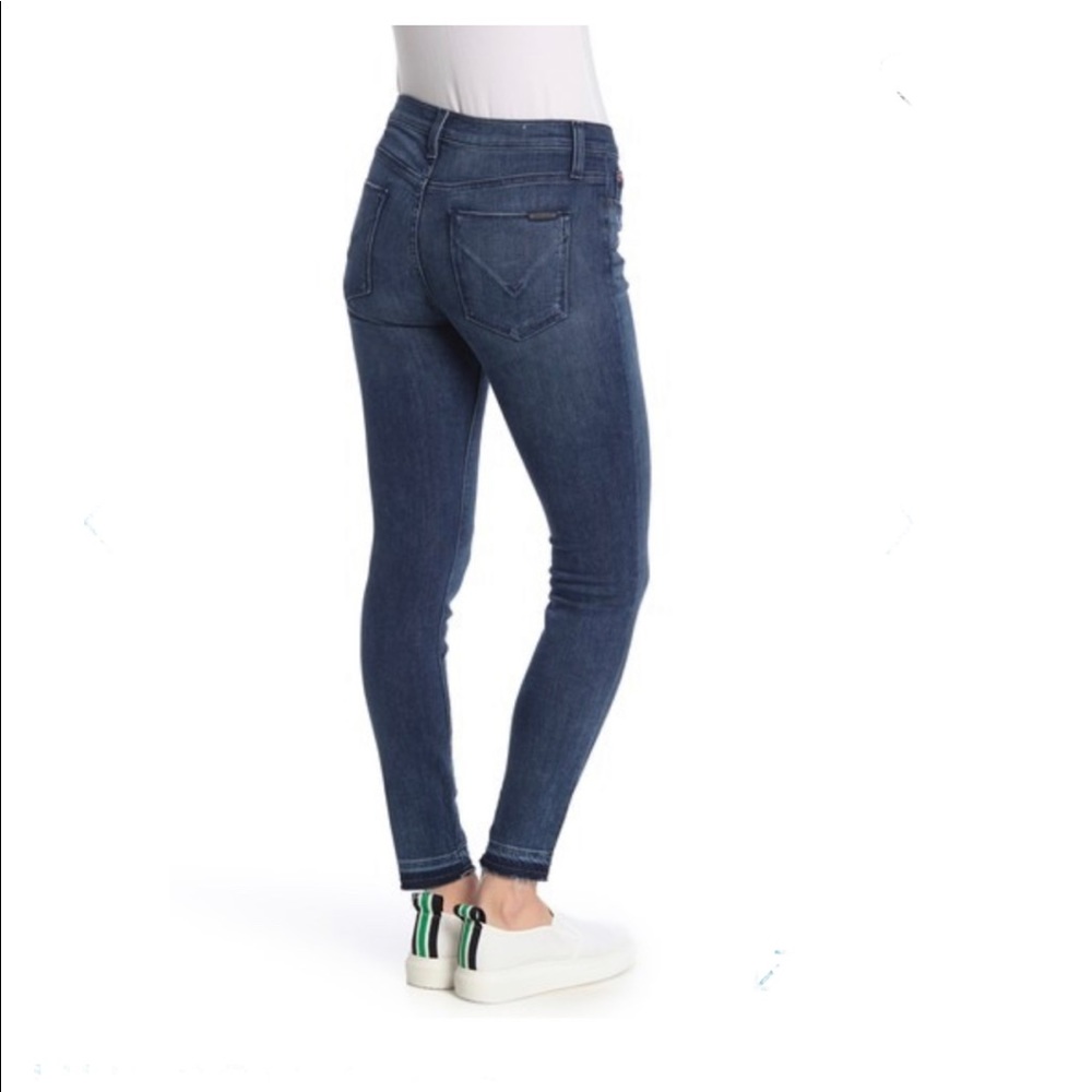 HUDSON Natalie Released Hem Skinny Jeans 
size:29